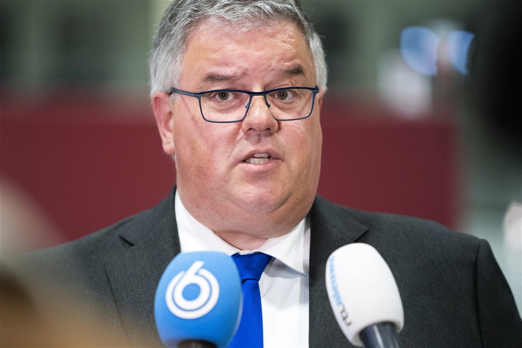 www.geenstijl.nl