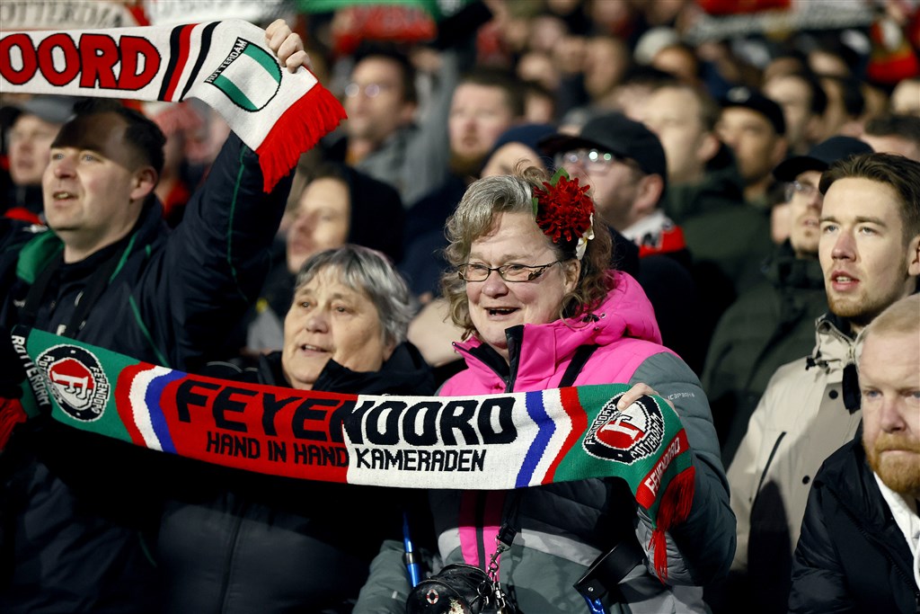 GeenStijl LIVE De Klassieker Feyenoord Ajax