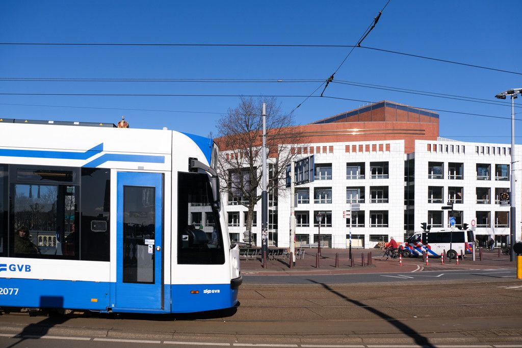 BALEN. Amsterdam slechts tweede op ranglijst duurste ov Europa