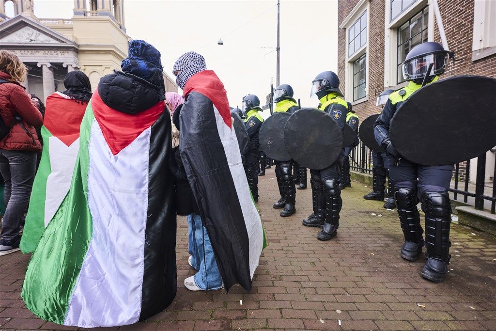 Geenstijl Joods Politie Netwerk Agenten Willen Joodse Objecten En