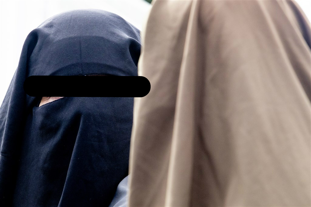 GeenStijl: NUL (0) boetes voor dragen boerka